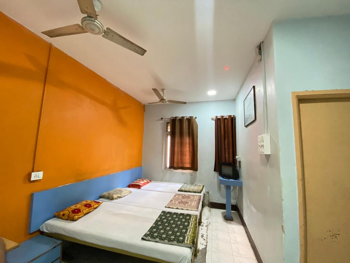 Muktai Lodge Szolápur Kültér fotó